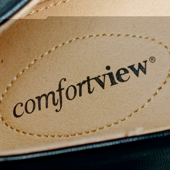 Comfortview Black Lather Patent Wide Width Cap Toe Flats W259 - Picture 9 of 11